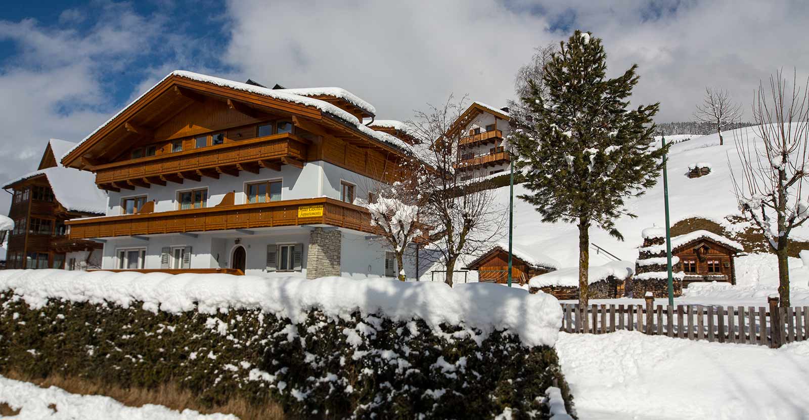 Ferienwohnungen In Toblach Sudtirol Fewo Taschler